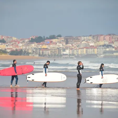 La Wave Surf House & School Zajazd Somo