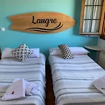 La Wave Surf House & School
