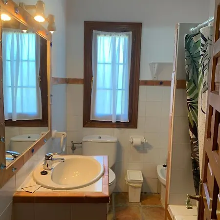 La Wave Surf House & School Somo