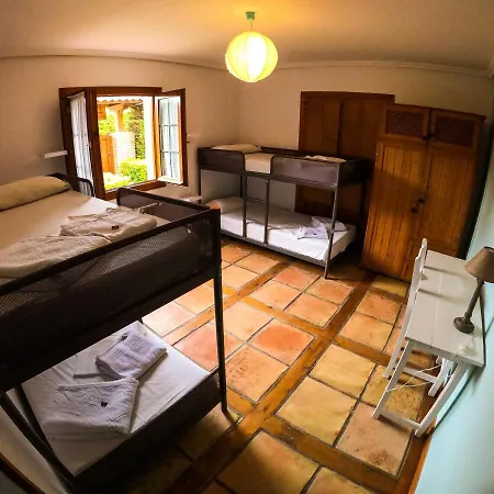 La Wave Surf House & School 3*