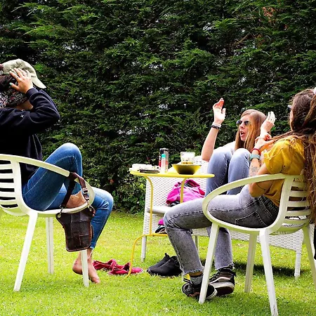 La Wave Surf House & School Kro