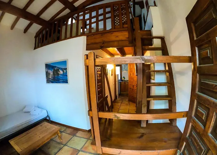 אורחן La Wave Surf House & School 3*