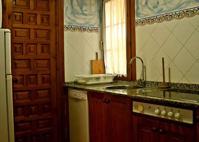 La Wave Surf House & School 3*