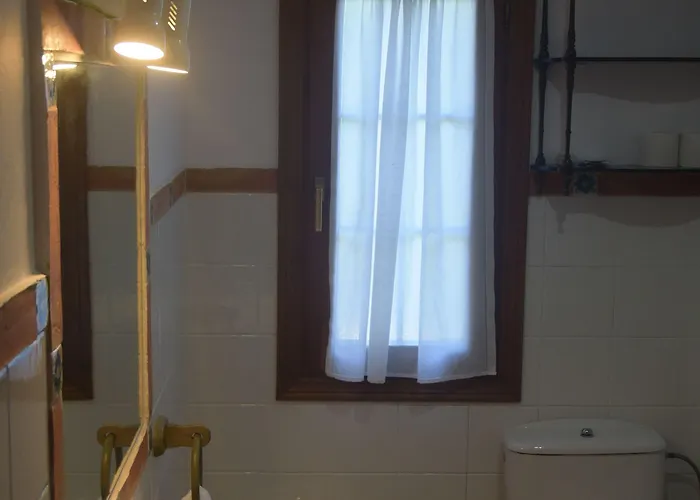 La Wave Surf House & School אורחן 3*