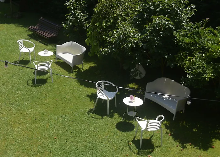 La Wave Surf House & School אורחן 3*