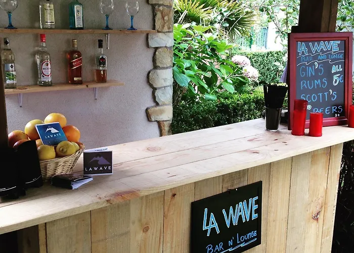 La Wave Surf House & School אורחן 3*