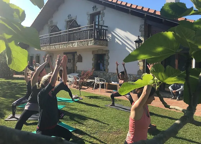 La Wave Surf House & School אורחן סומו