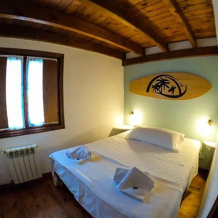 La Wave Surf House & School 3*