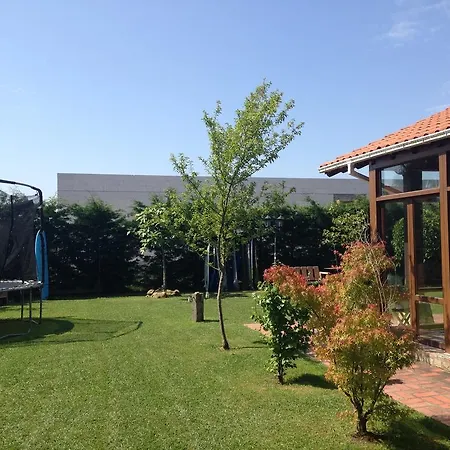 Han/Misafirhane La Wave Surf House & School 3*