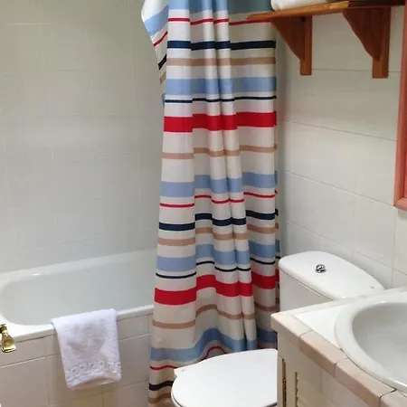 Han/Misafirhane La Wave Surf House & School Somo