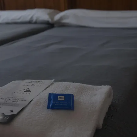 La Wave Surf House & School Han/Misafirhane Somo