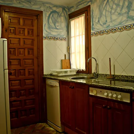 La Wave Surf House & School 3*