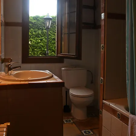 Han/Misafirhane La Wave Surf House & School