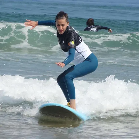 La Wave Surf House & School Han/Misafirhane 3*