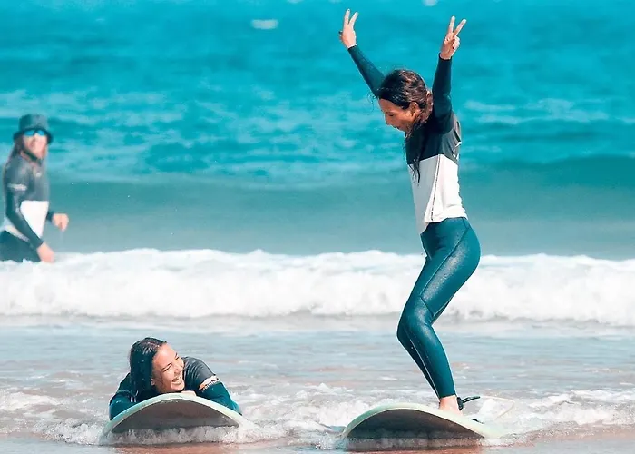 La Wave Surf House & School 3*